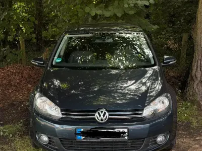 Gebraucht VW Golf VI 105 PS (77 kW) 2010 Blau Limousine
