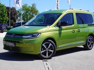 Gebraucht VW Caddy Style 114 PS (83 kW) 2024 Golden green metallic Van / Kleinbus