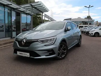 Gebraucht Renault Mégane Intens 140 PS (102 kW) 2020 Grau Limousine