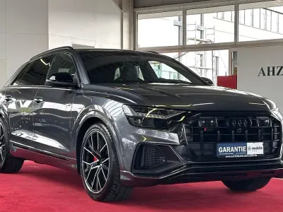 Second-hand Audi SQ8 Sport 507 CP (372 kW) 2023 Gri SUV