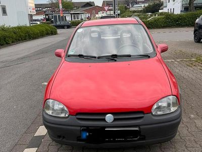 Second-hand Opel Corsa 1994 Roșu Hatchback