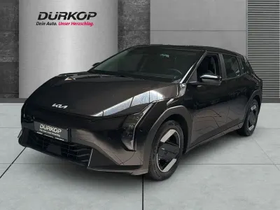 Neu Kia EV4 Air 150 kW (204 PS) 2026 Schwarz Limousine