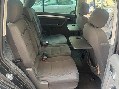 Gebraucht VW Touran 104 PS (76 kW) 2008 Schwarz Van / Kleinbus