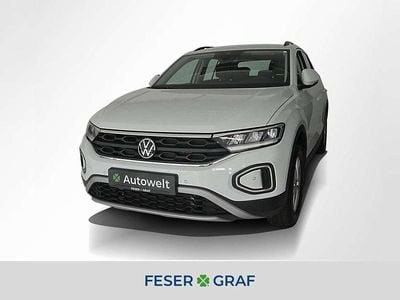 Second-hand VW T-Roc Life 150 CP (110 kW) 2024 Alb SUV