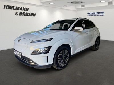 Weiss Gebraucht 2022 Hyundai Kona Trend SUV | 20.450 € (Fairer Preis)