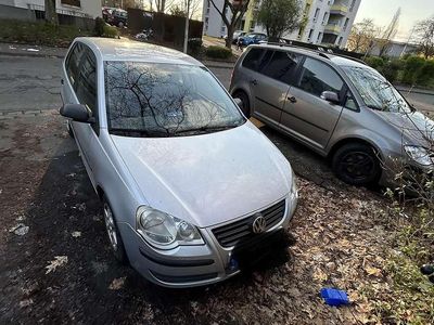 Gebraucht VW Polo Classicline 64 PS (47 kW) 2006 Grau Kleinwagen