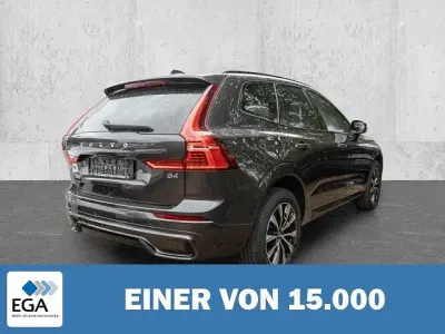 Gebraucht Volvo XC60 Plus 197 PS (144 kW) 2023 Metallic SUV