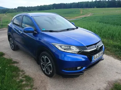 Käytetty Honda HR-V 119 HP (87 kW) 2018 Sininen Katumaasturi