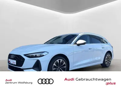 Gebraucht Audi A5 Sport 204 PS (150 kW) 2025 Gletscherweiß metallic Kombi