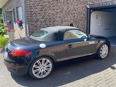 Audi TT Roadster