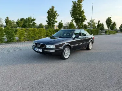 Gebraucht Audi 80 Competition 133 PS (97 kW) 1993 Grau Limousine