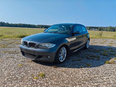 Gebraucht BMW 130 M Sport 265 PS (194 kW) 2007 Grau Kleinwagen