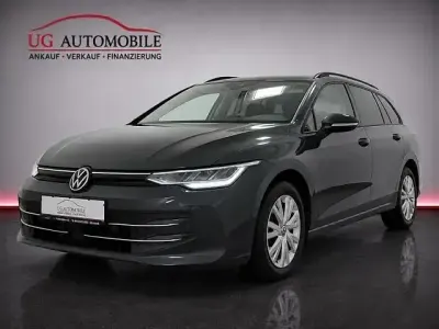 Gebraucht VW Golf VIII Goal 150 PS (110 kW) 2024 Grau Limousine