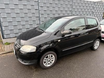 Gebraucht VW Fox 54 PS (39 kW) 2006 Schwarz Kleinwagen