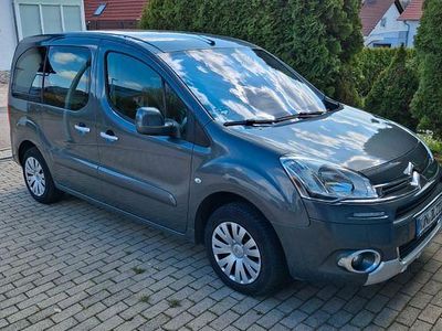 Gebraucht Citroën Berlingo Tendance 92 PS (67 kW) 2014 Braun Van / Kleinbus