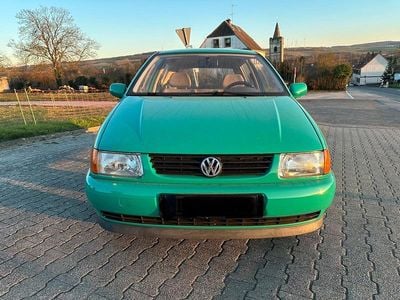 Gebraucht VW Polo 45 PS (33 kW) 1995 Grün Kleinwagen