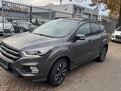 Grau Gebraucht 2019 Ford Kuga ST-Line SUV | 12.950 € (Guter Preis)