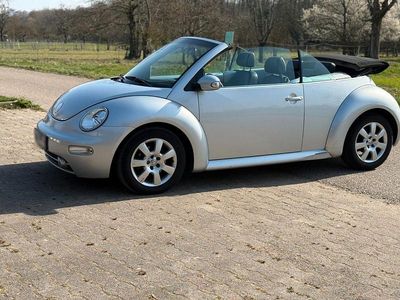 Gebraucht VW New Beetle 102 PS (75 kW) 2006 Silber Kleinwagen
