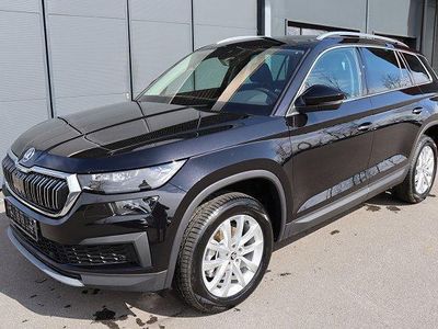 gebraucht Skoda Kodiaq 2.0 TDI DSG Style NAVI LED ACC PDC KLIMA SH