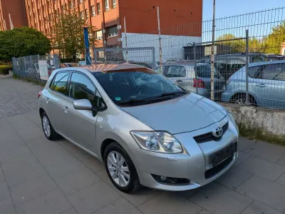 Brugt Toyota Auris Executive 124 HK (91 kW) 2007 Sølv Hatchback