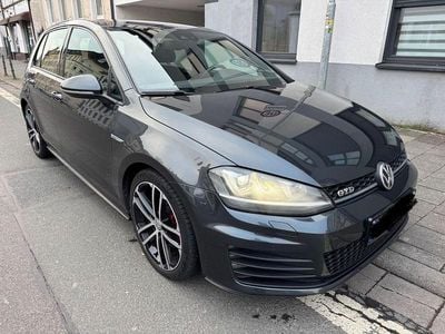 Grau Gebraucht 2014 VW Golf GTD Limousine | 10.900 € (Guter Preis)