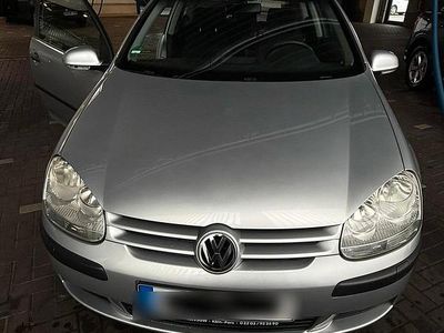Gebraucht VW Golf IV 75 PS (55 kW) 2005 Silber Kleinwagen