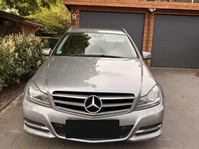 Gebraucht Mercedes C250 Avantgarde 204 PS (150 kW) 2013 Silber Kombi