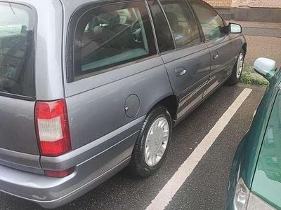 Opel Omega