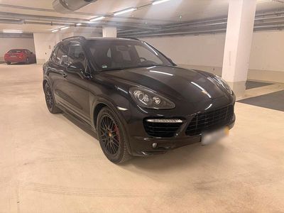 Second-hand Porsche Cayenne Turbo 500 CP (367 kW) 2011 Negru SUV