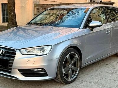 Gebraucht Audi A3 S-Line 110 PS (80 kW) 2015 Grau Limousine