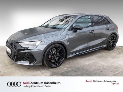 Gebraucht Audi RS3 Sport 400 PS (294 kW) 2025 Grau Limousine