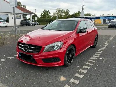 Gebraucht Mercedes A200 AMG line 136 PS (100 kW) 2014 Rot Kleinwagen