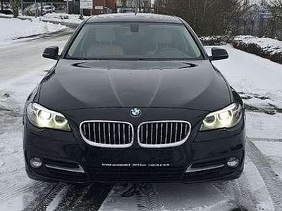 Gebraucht BMW 530 Sport Line 258 PS (189 kW) 2015 Limousine