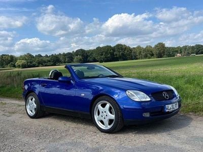 Usata Mercedes SLK230 193 CV (141 kW) 1997 Blu Cabrio