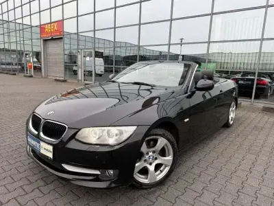 Gebraucht BMW 320 Comfort Edition 170 PS (125 kW) 2011 Schwarz