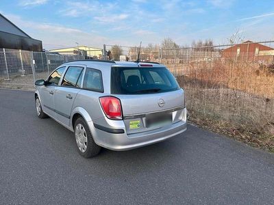 Gebraucht Opel Astra 101 PS (74 kW) 2005 Silber Kombi
