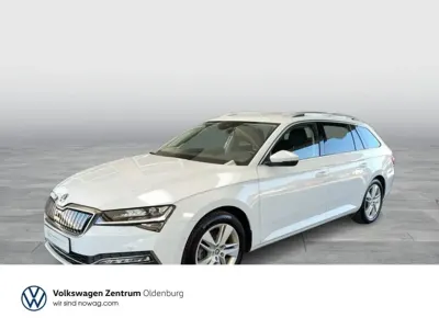 Gebraucht Skoda Superb Style 218 PS (160 kW) 2023 Weiß Kombi