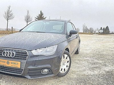 Gebraucht Audi A1 Attraction 86 PS (63 kW) 2011 Schwarz Kleinwagen