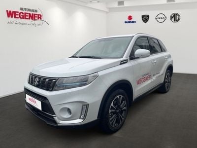 Gebraucht Suzuki Vitara Comfort+ 129 PS (94 kW) 2023 Cool white pearl metallic SUV