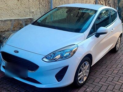 Gebraucht Ford Fiesta Trend 71 PS (52 kW) 2018 Weiß Kleinwagen