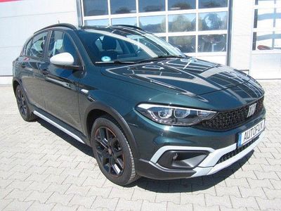 Second-hand Fiat Tipo Cross 131 CP (96 kW) 2023 Gri Berlinǎ