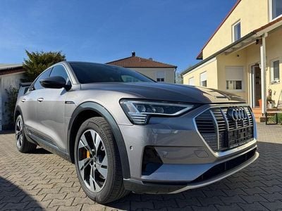 Usata Audi e-tron S-Line 300 kW (408 CV) 2022 Grigio SUV
