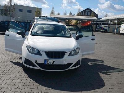 Usata Seat Ibiza ST 85 CV (62 kW) 2010 Bianco Station wagon