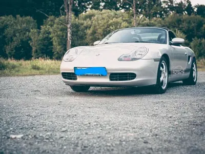 Gebraucht Porsche 986 Boxster 204 PS (150 kW) 1997 Silber Cabrio