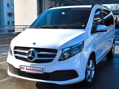Mercedes V220