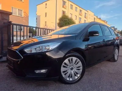 Gebraucht Ford Focus 125 PS (91 kW) 2017 Schwarz Limousine