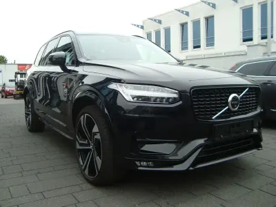 Gebraucht Volvo XC90 Plus 235 PS (172 kW) 2023 Schwarz SUV