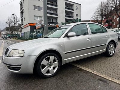 Gebraucht Skoda Superb Elegance 193 PS (141 kW) 2005 Silber Limousine