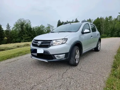Gebraucht Dacia Sandero Ambiance 75 PS (55 kW) 2015 Grau Kleinwagen