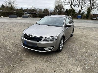 Gebraucht Skoda Octavia G-TEC Ambition 110 PS (80 kW) 2015 Kombi